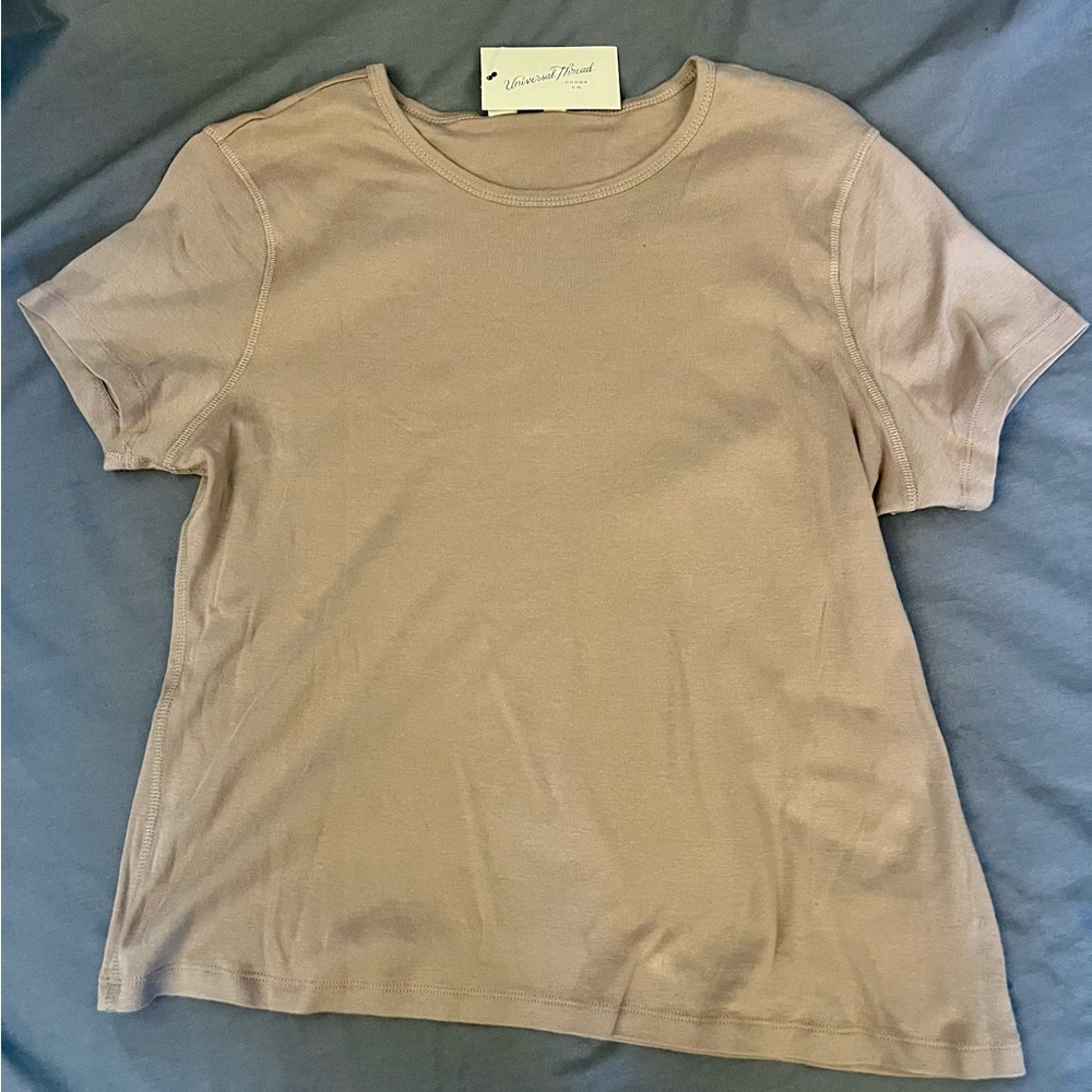 Universal Thread Tan Short Sleeve T-Shirt